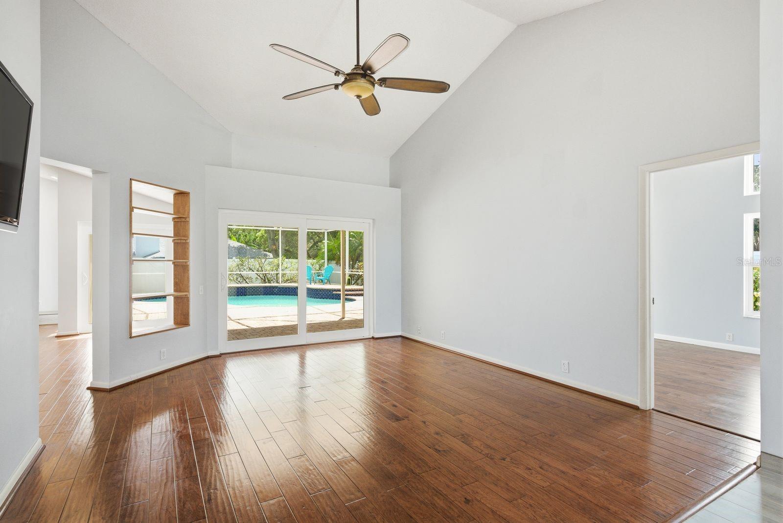 1748 HERMIT THRUSH CIR, PALM HARBOR, FL, 34683