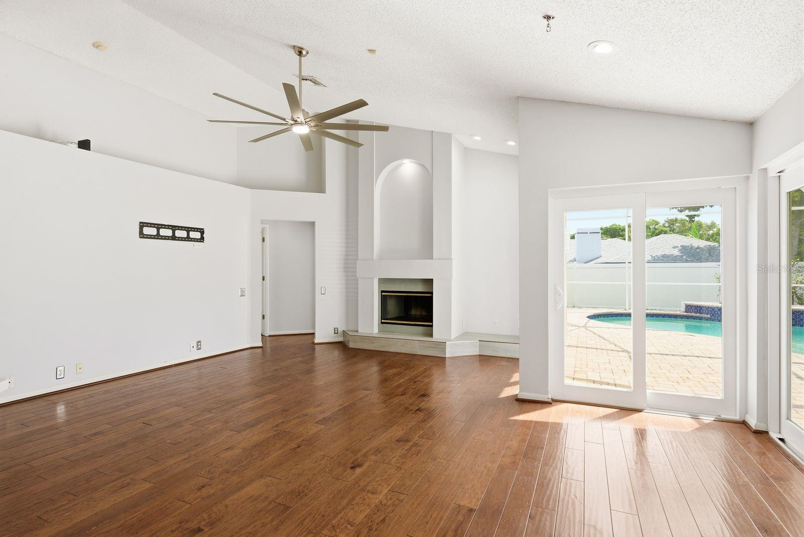 1748 HERMIT THRUSH CIR, PALM HARBOR, FL, 34683