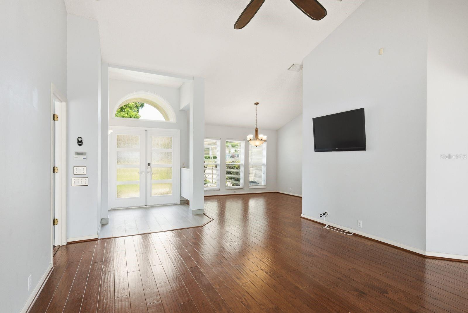 1748 HERMIT THRUSH CIR, PALM HARBOR, FL, 34683