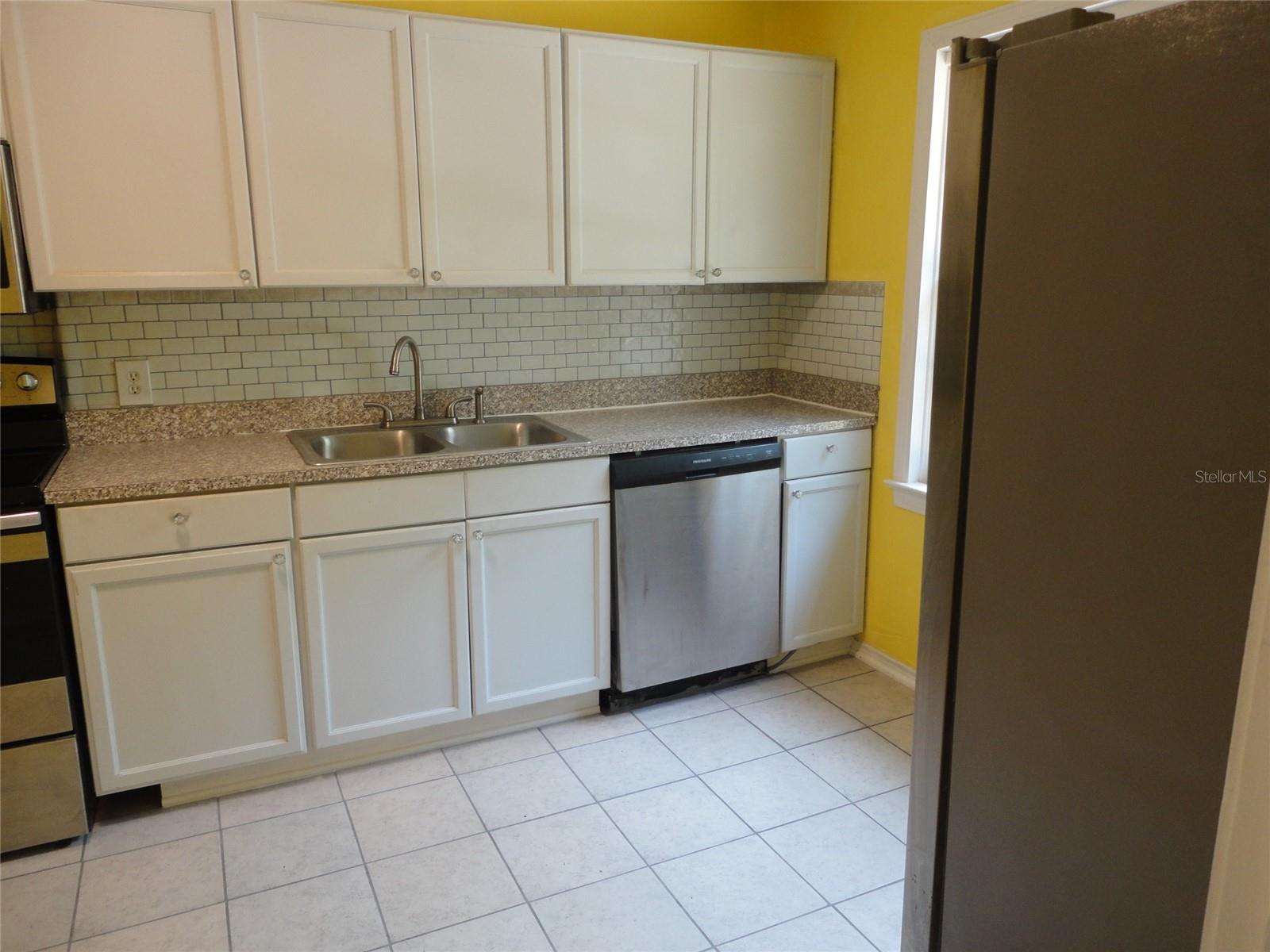 1334 NE 1ST AVE, GAINESVILLE, FL, 32641