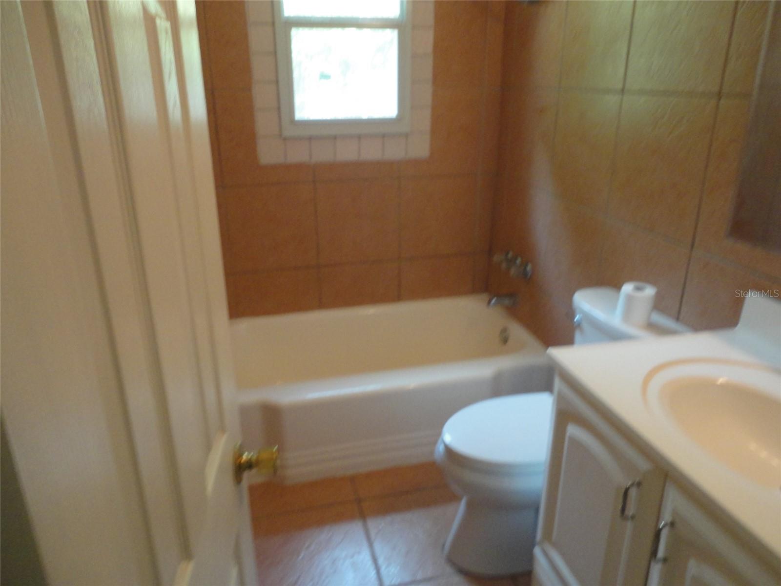 1334 NE 1ST AVE, GAINESVILLE, FL, 32641