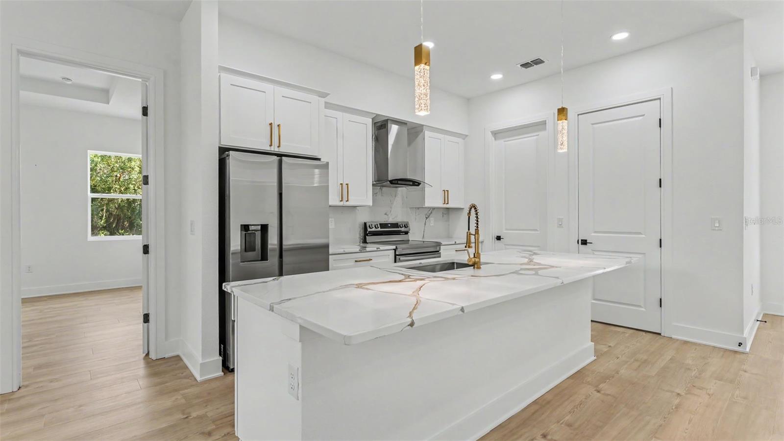 1483 HOLLY HILL RD, DAVENPORT, FL, 33837