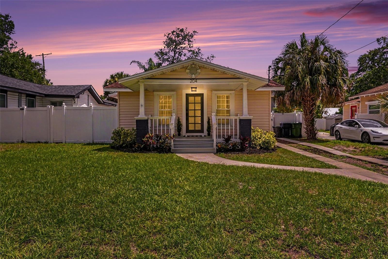 204 W JEAN ST, TAMPA, FL, 33604