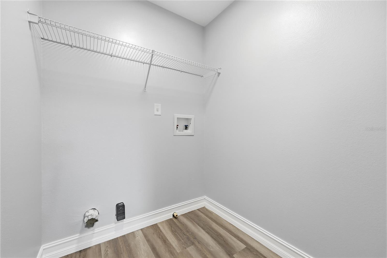 OAK LNDG, ORLANDO, FL, 32818