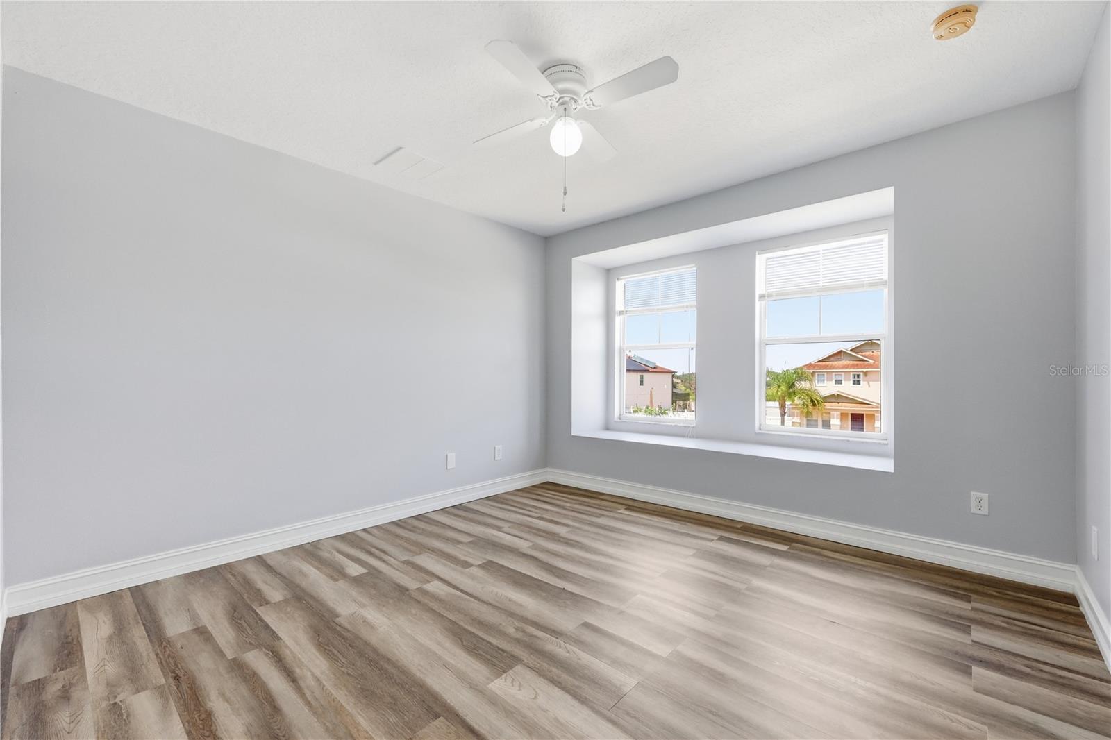 OAK LNDG, ORLANDO, FL, 32818