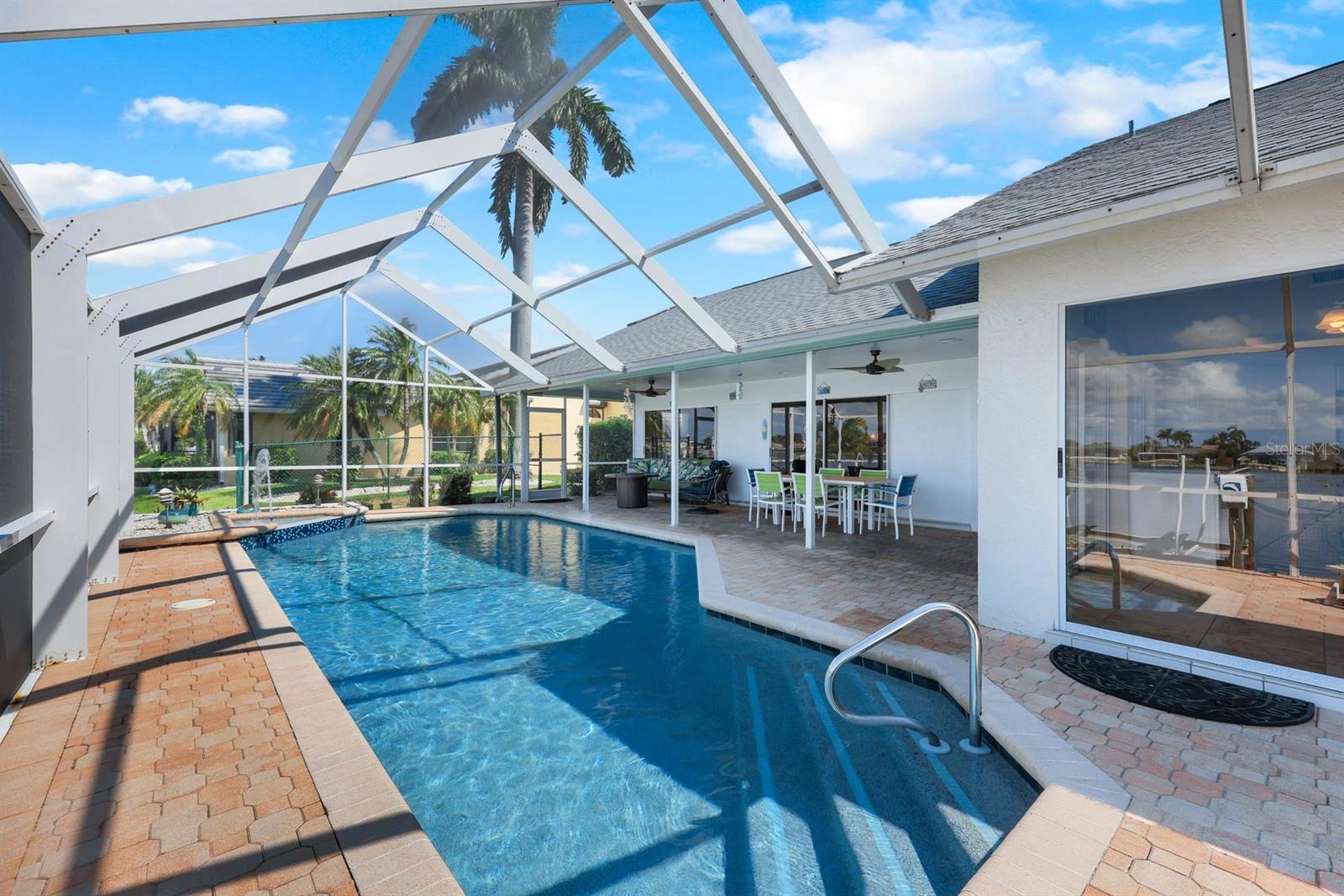 719 EL DORADO PKWY W, CAPE CORAL, FL, 33914
