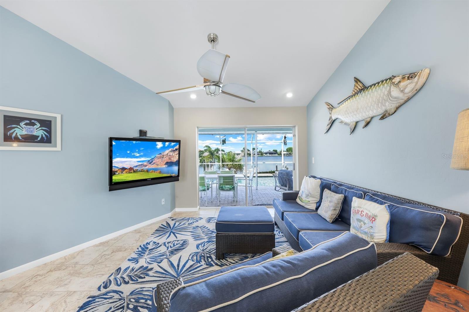 719 EL DORADO PKWY W, CAPE CORAL, FL, 33914