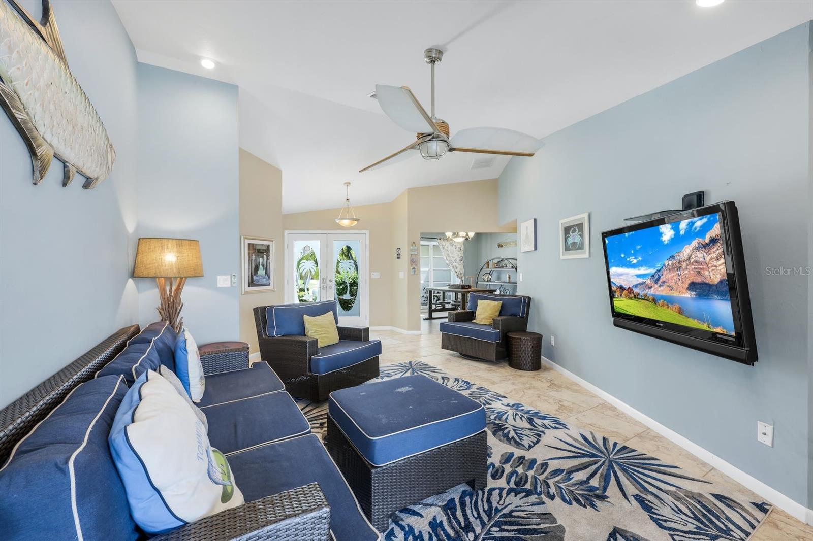719 EL DORADO PKWY W, CAPE CORAL, FL, 33914