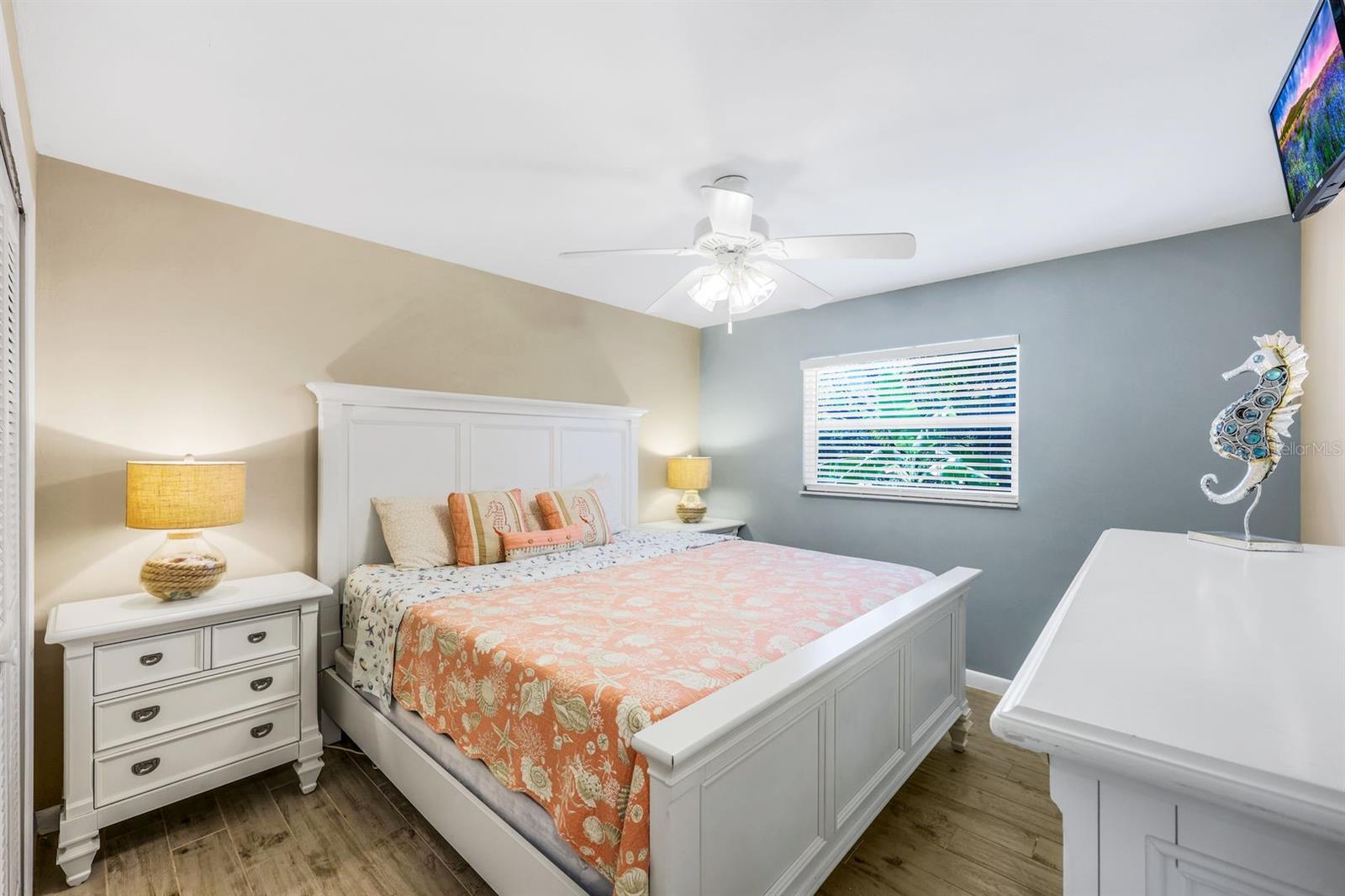 719 EL DORADO PKWY W, CAPE CORAL, FL, 33914