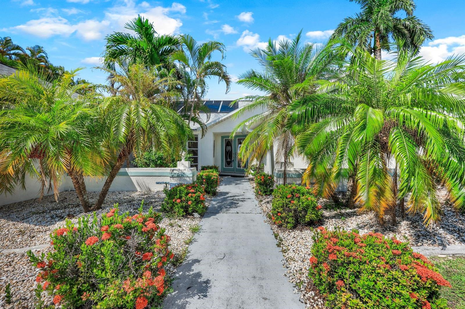 719 EL DORADO PKWY W, CAPE CORAL, FL, 33914