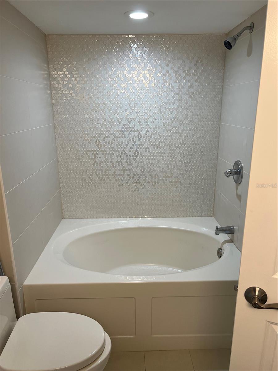 5701 BAHIA DEL MAR CIR #508, ST PETERSBURG, FL, 33715