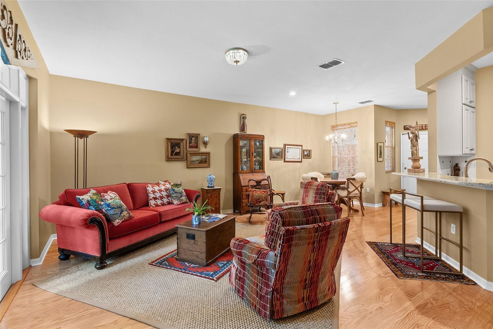 564 GRASSLANDS VILLAGE CIR, LAKELAND, FL, 33803