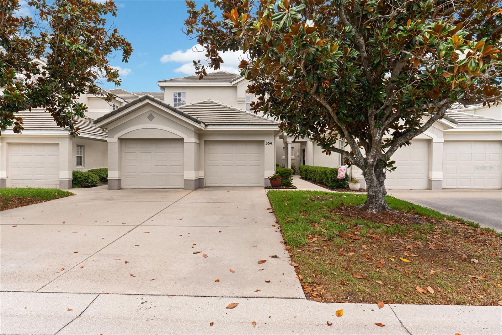 564 GRASSLANDS VILLAGE CIR, LAKELAND, FL, 33803