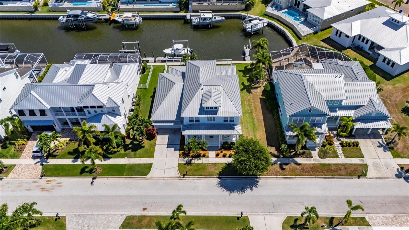 611 MIRABAY BLVD, APOLLO BEACH, FL, 33572