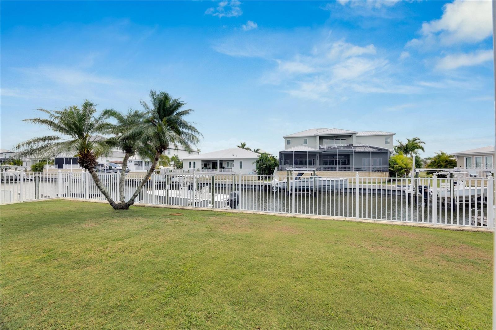 611 MIRABAY BLVD, APOLLO BEACH, FL, 33572