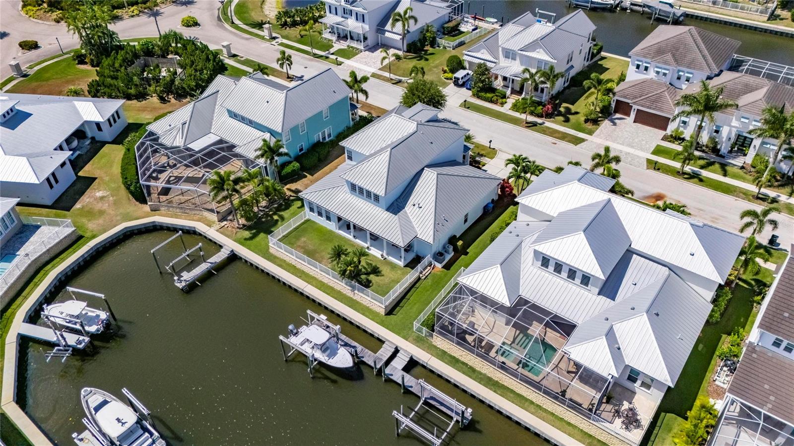 611 MIRABAY BLVD, APOLLO BEACH, FL, 33572