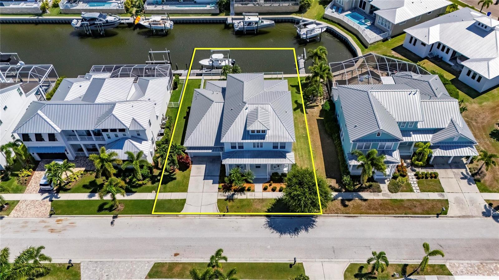 611 MIRABAY BLVD, APOLLO BEACH, FL, 33572