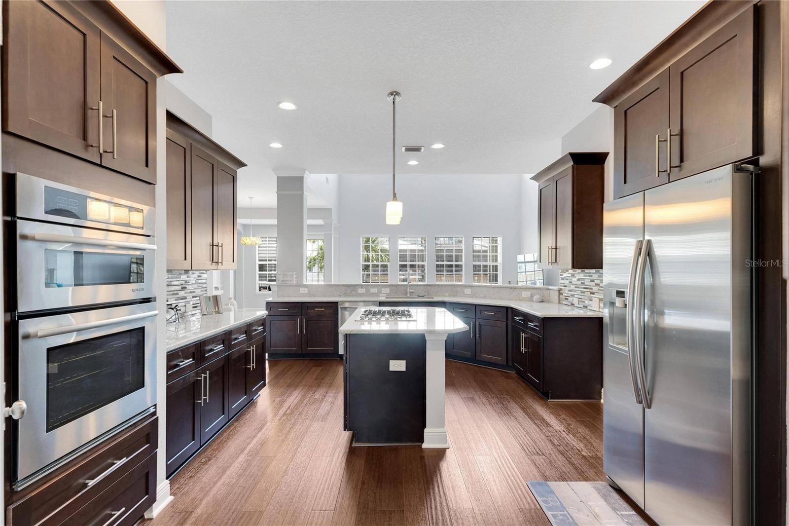 611 MIRABAY BLVD, APOLLO BEACH, FL, 33572