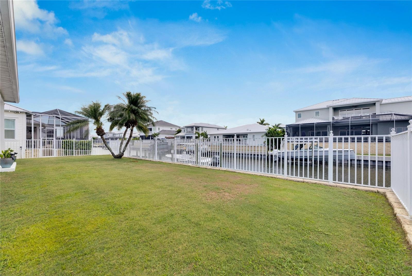 611 MIRABAY BLVD, APOLLO BEACH, FL, 33572