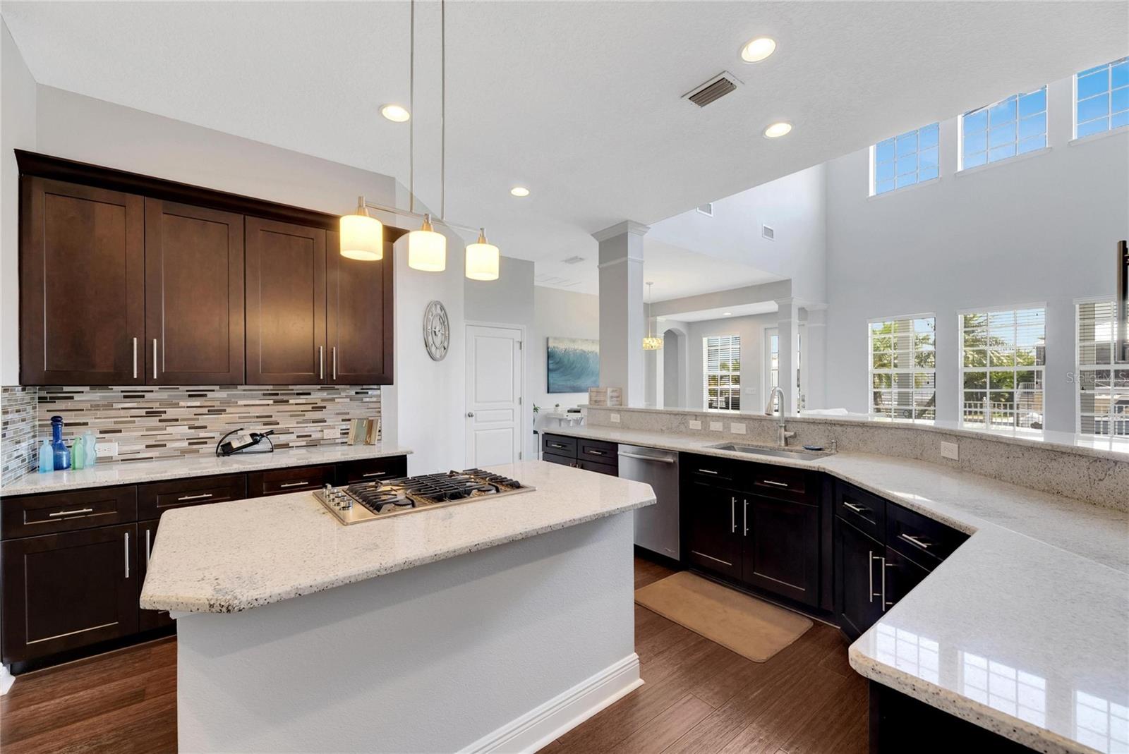 611 MIRABAY BLVD, APOLLO BEACH, FL, 33572