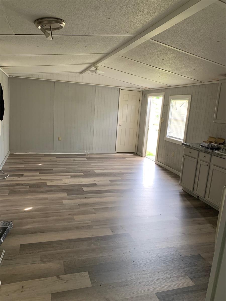 3245 E MAIN ST, LAKELAND, FL, 33801