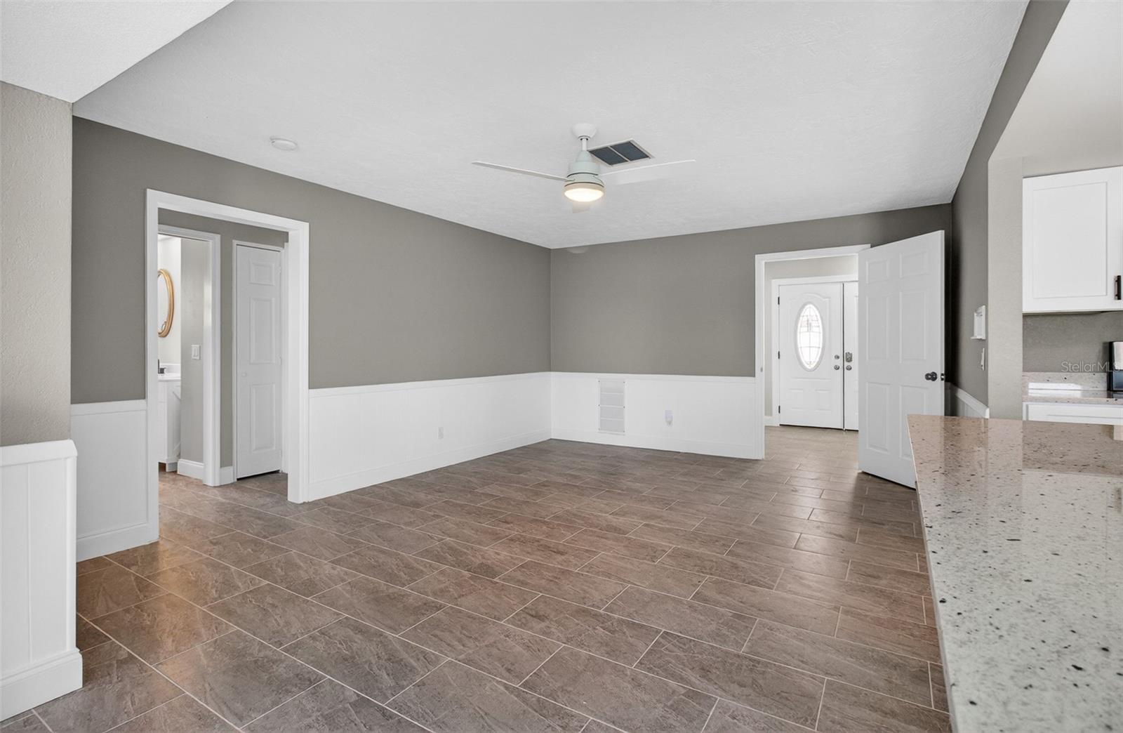 12050 7TH ST E, TREASURE ISLAND, FL, 33706