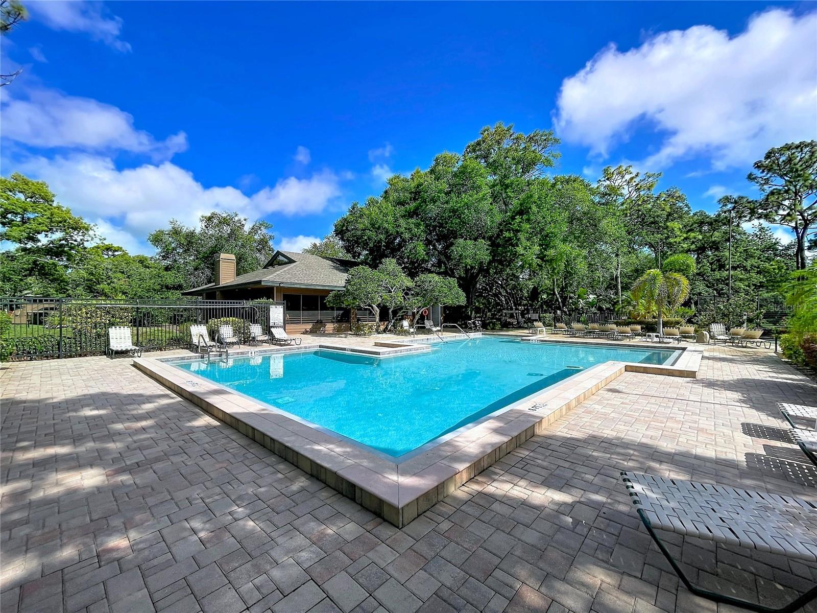 1006 LENNOX RD W #1006, PALM HARBOR, FL, 34683