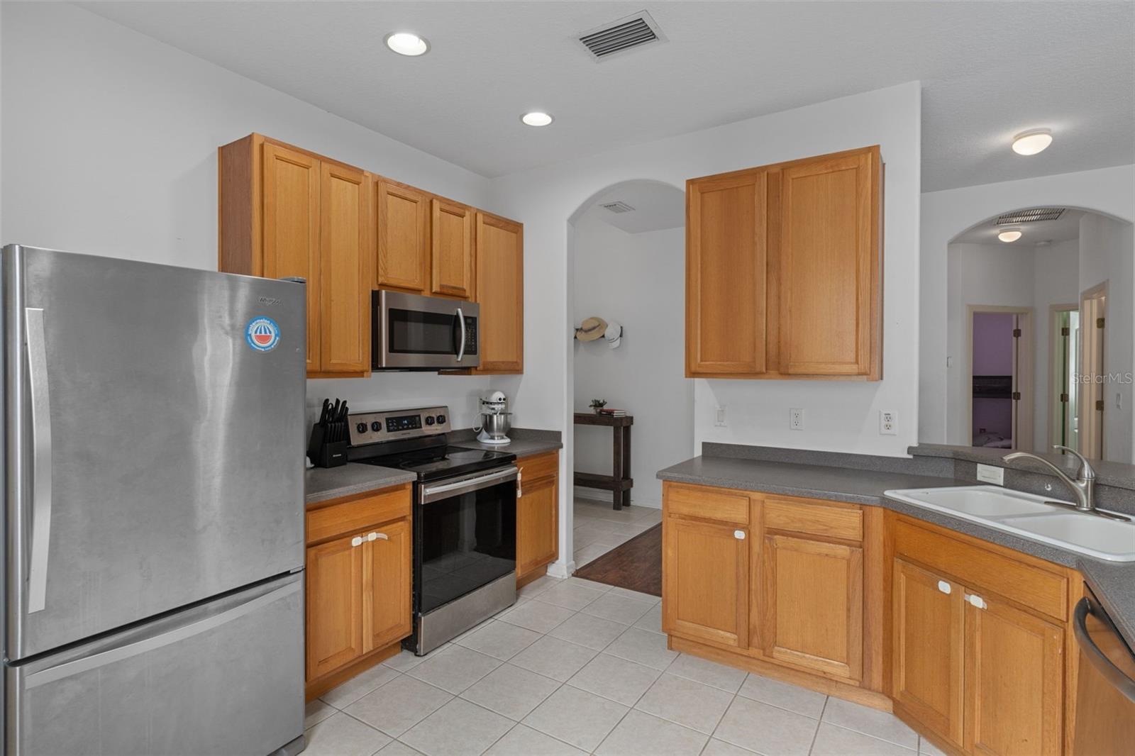 3922 LANGDRUM DR, WESLEY CHAPEL, FL, 33543
