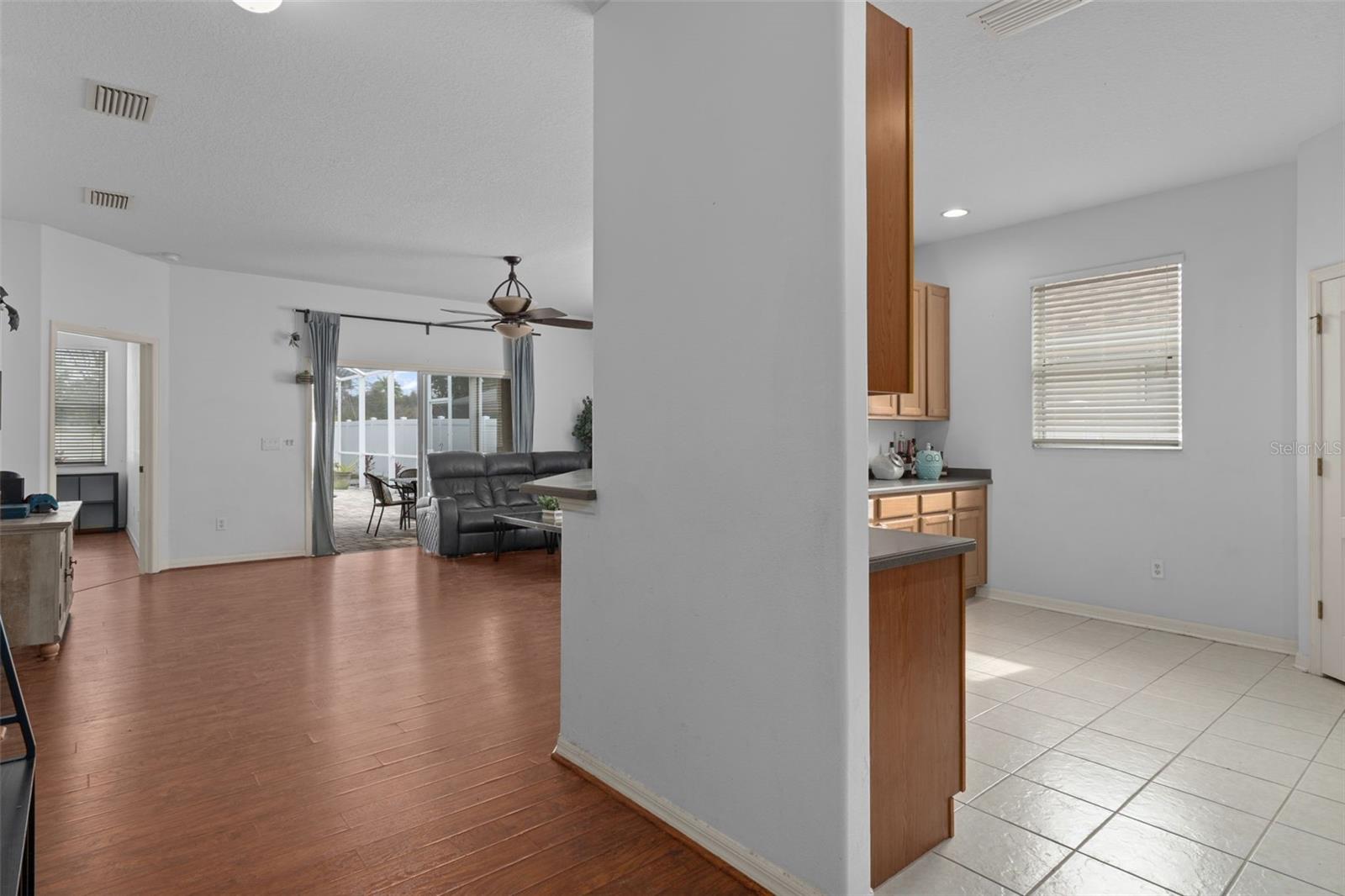 3922 LANGDRUM DR, WESLEY CHAPEL, FL, 33543