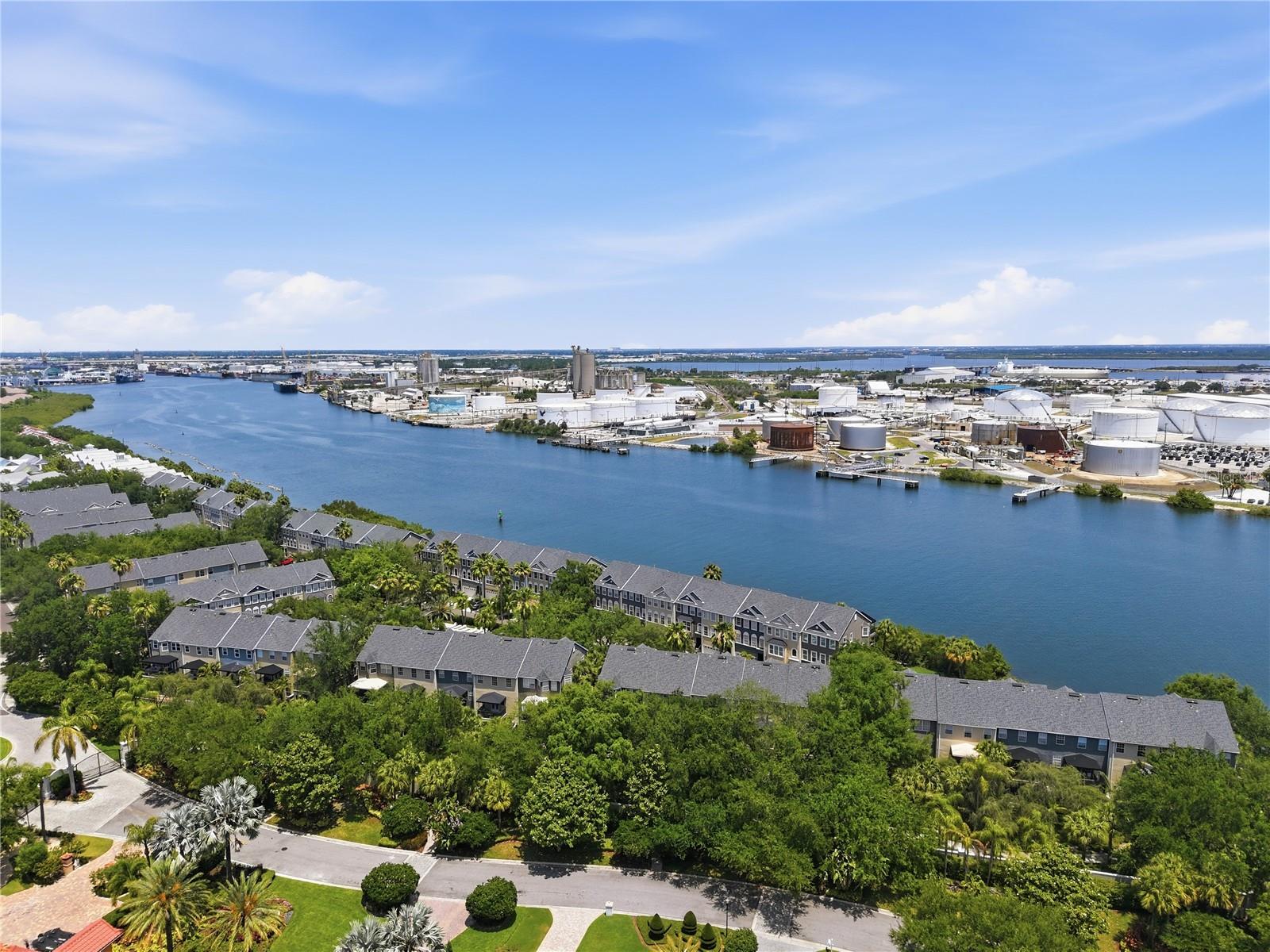 1449 HARBOUR WALK RD, TAMPA, FL, 33602