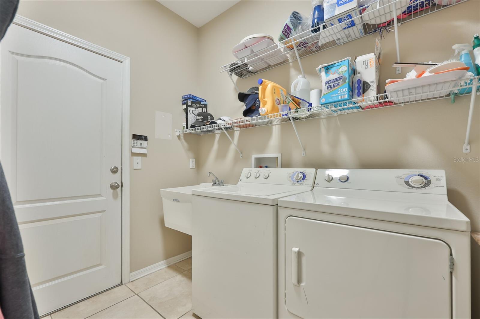 1907 STERLING GLEN CT, SUN CITY CENTER, FL, 33573