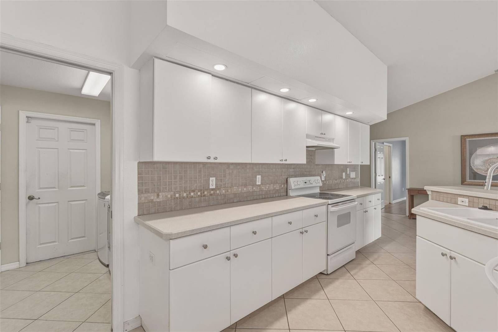 23244 SAFARI AVE, PORT CHARLOTTE, FL, 33954