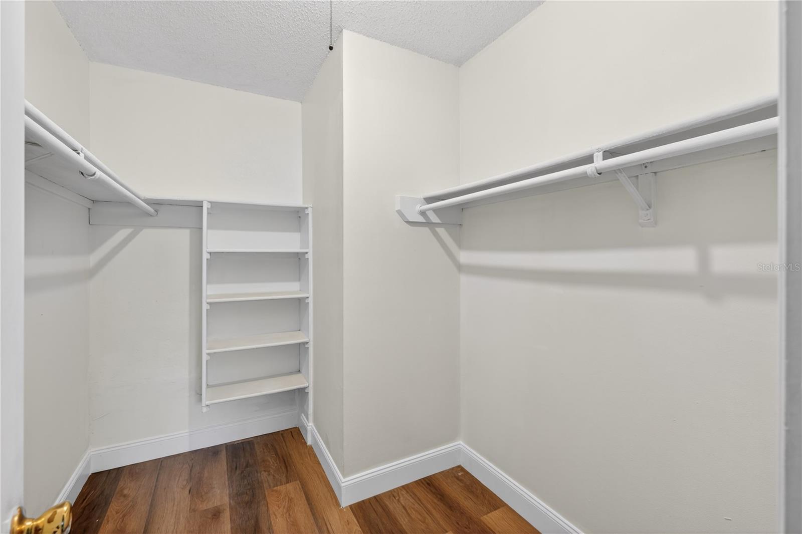 4205 S. SEMORAN BLVD #11, ORLANDO, FL, 32822