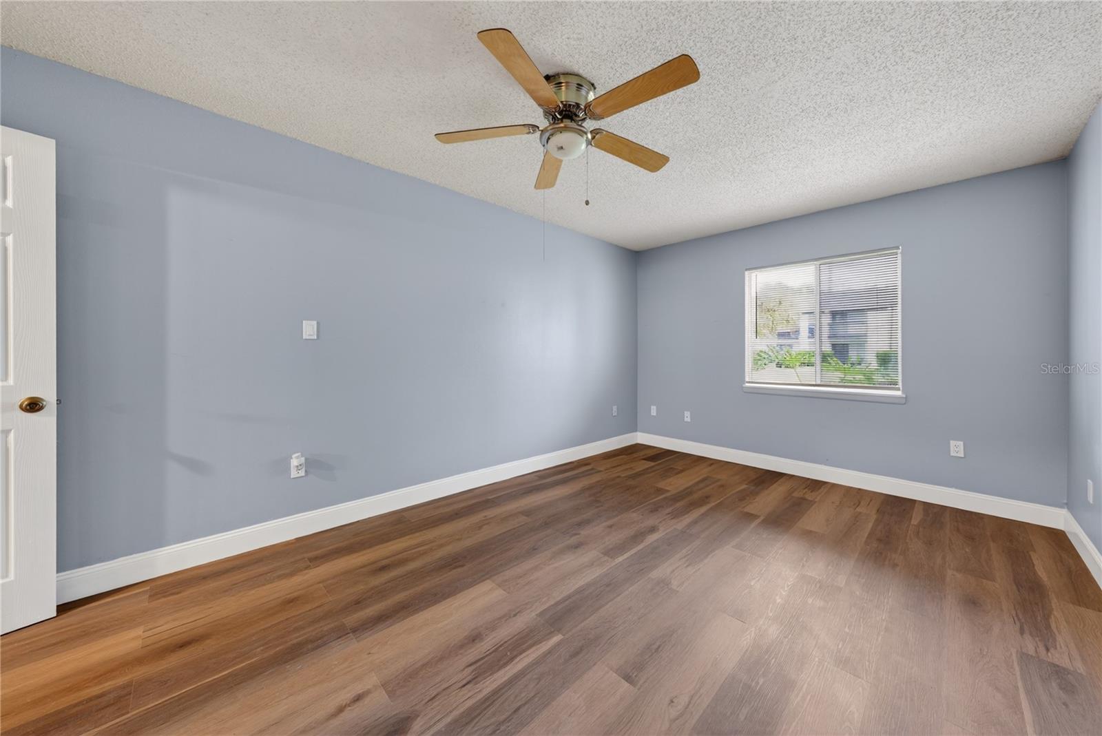 4205 S. SEMORAN BLVD #11, ORLANDO, FL, 32822