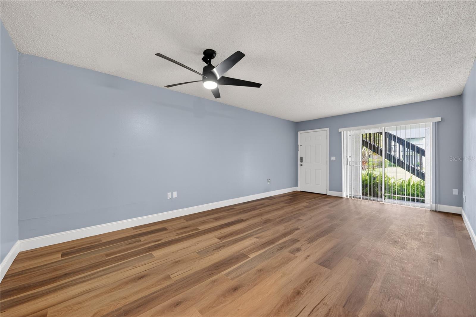 4205 S. SEMORAN BLVD #11, ORLANDO, FL, 32822