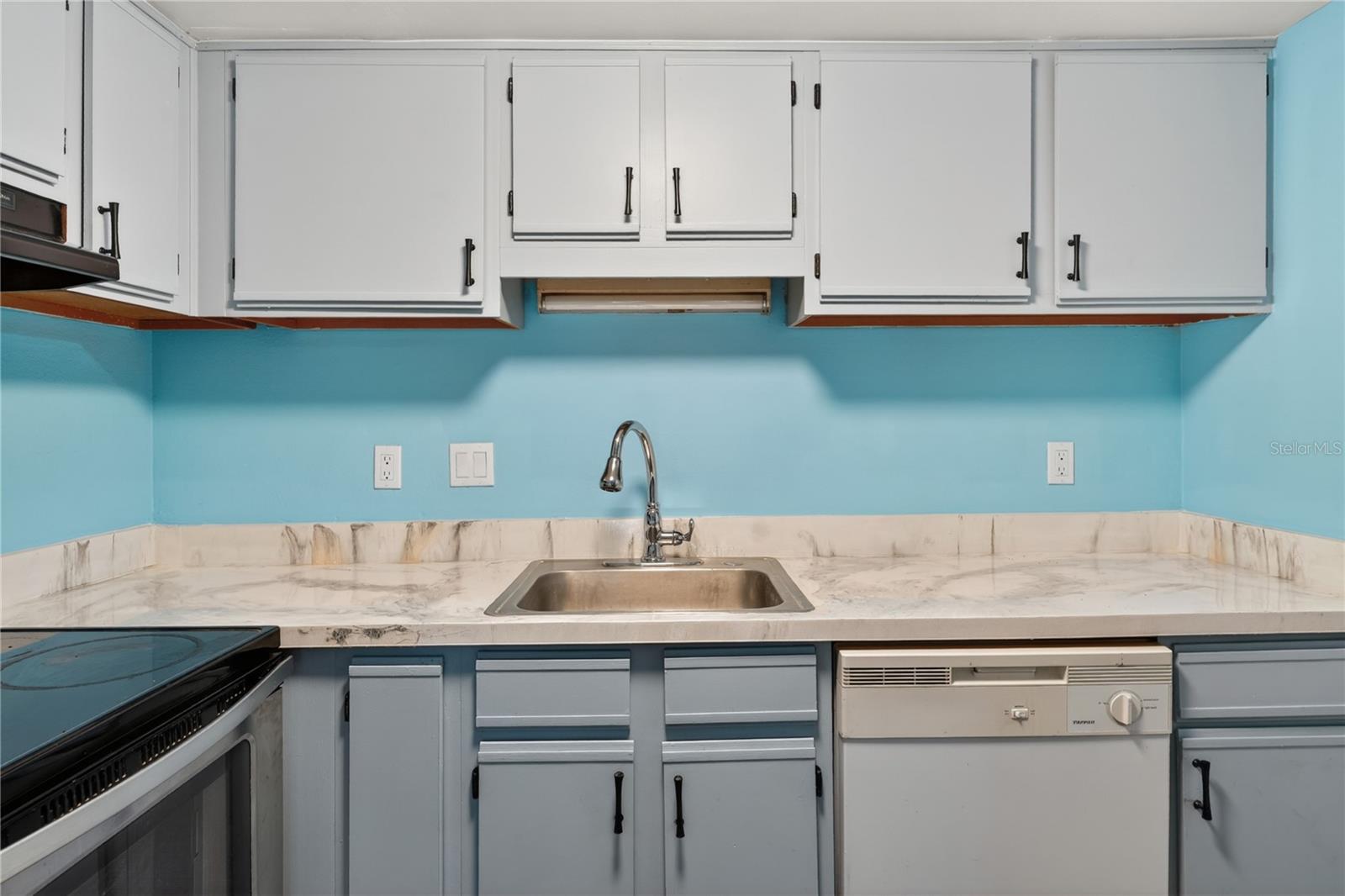 4205 S. SEMORAN BLVD #11, ORLANDO, FL, 32822