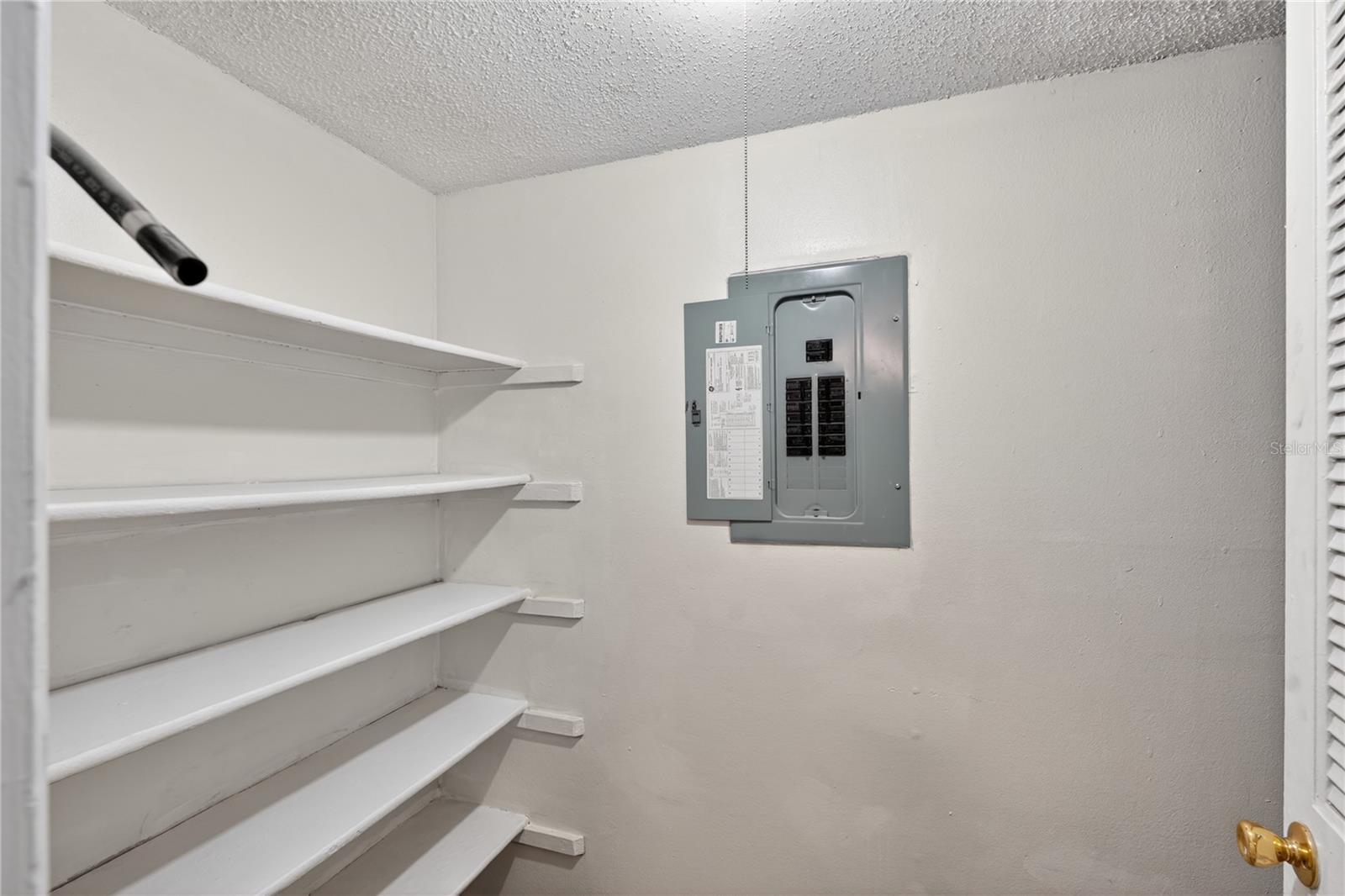 4205 S. SEMORAN BLVD #11, ORLANDO, FL, 32822