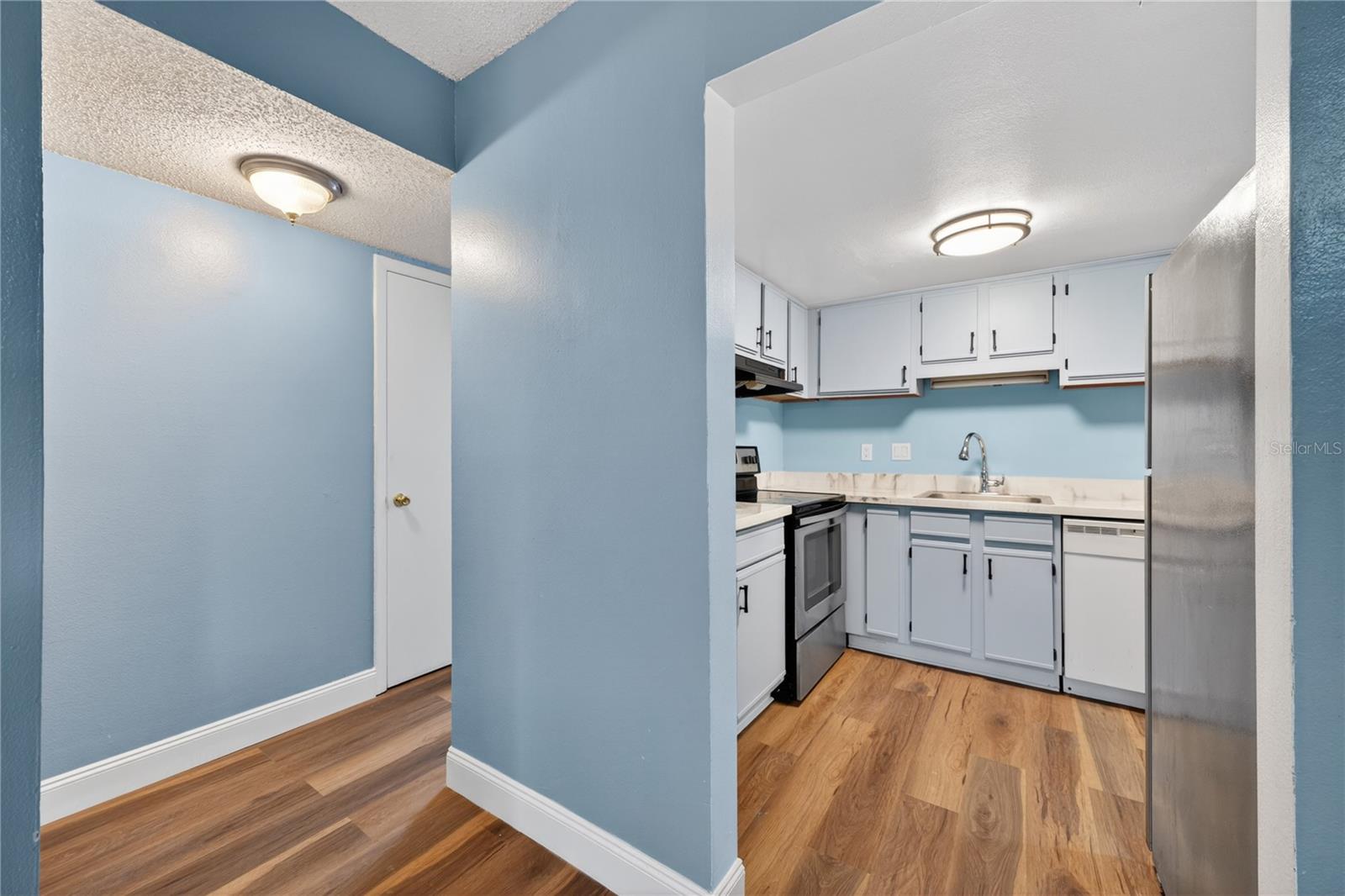 4205 S. SEMORAN BLVD #11, ORLANDO, FL, 32822