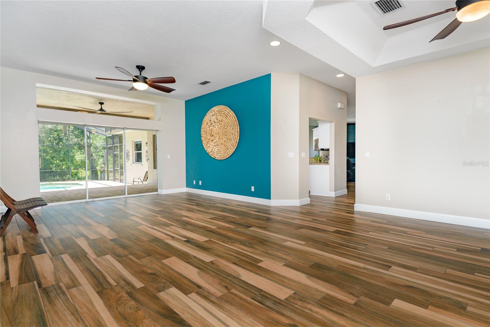 370 S LOST LAKE LN, CASSELBERRY, FL, 32707