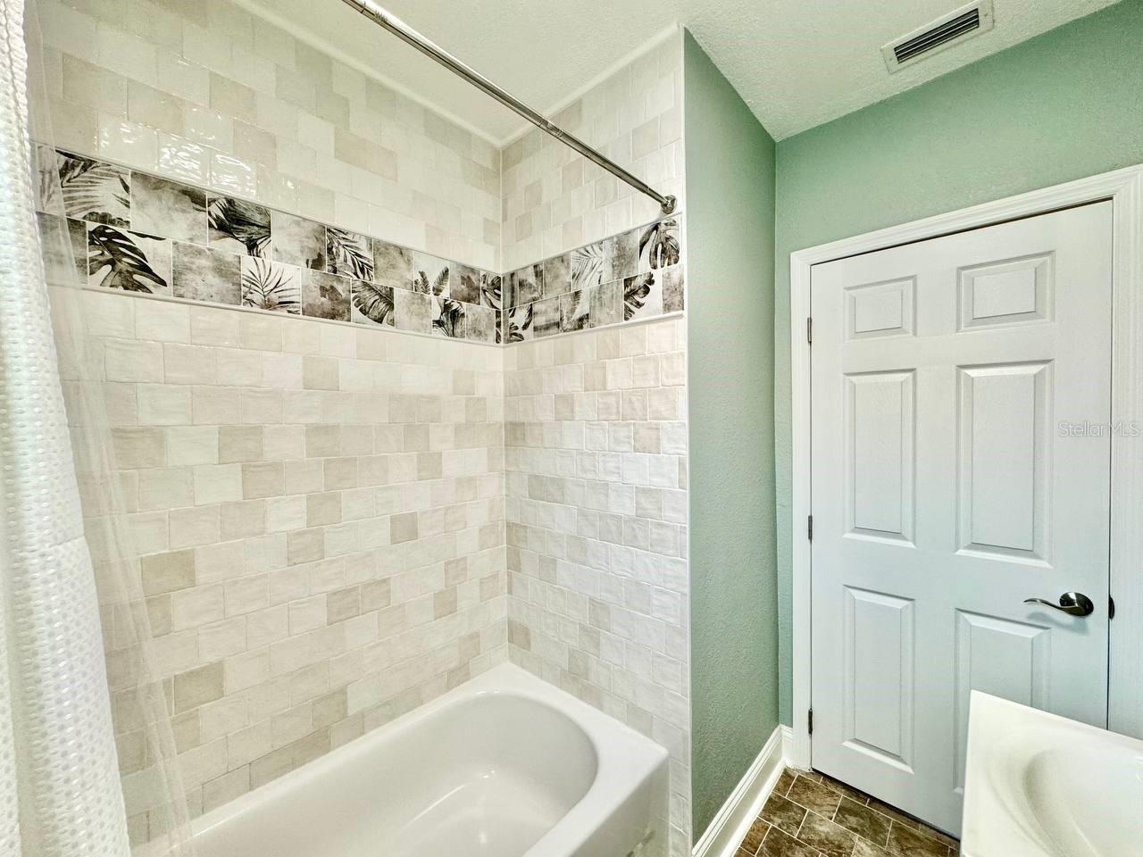 5907 N OLA AVE, TAMPA, FL, 33604