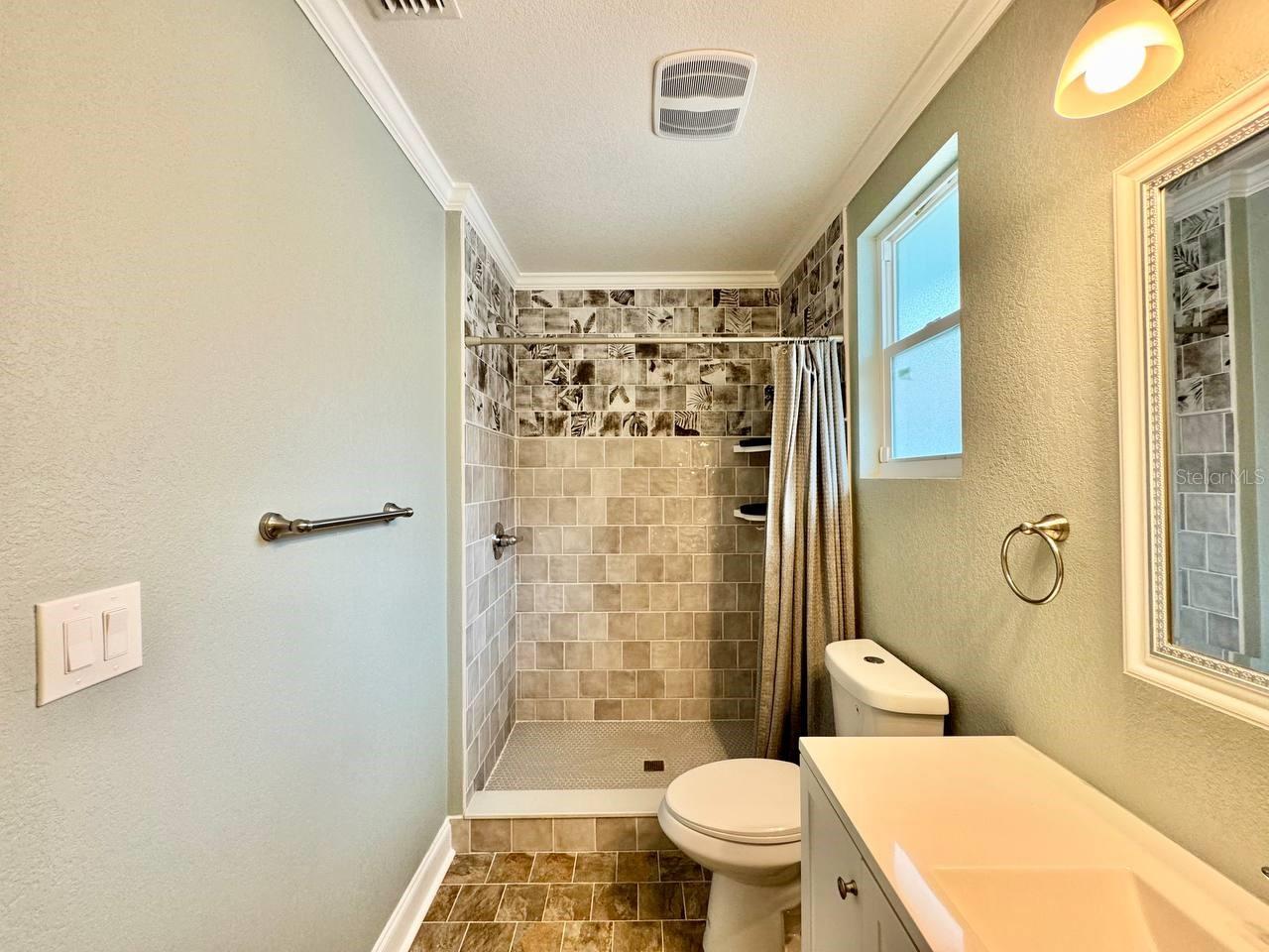 5907 N OLA AVE, TAMPA, FL, 33604