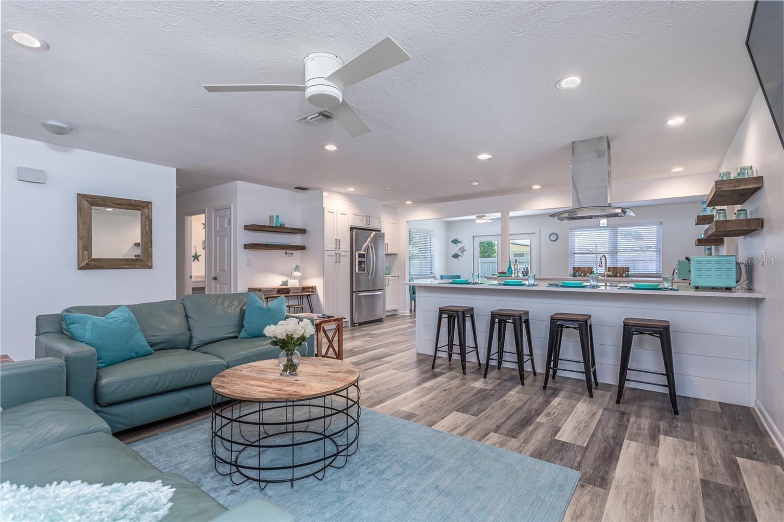 2572 JEFFERSON CIR, SARASOTA, FL, 34239