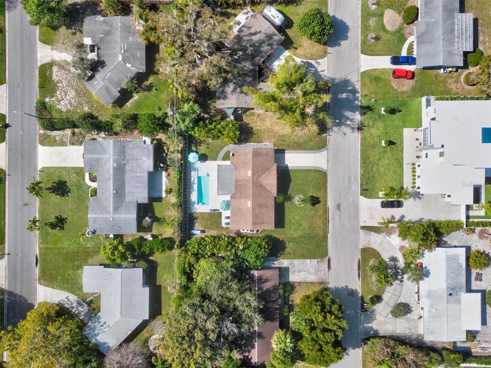 2572 JEFFERSON CIR, SARASOTA, FL, 34239