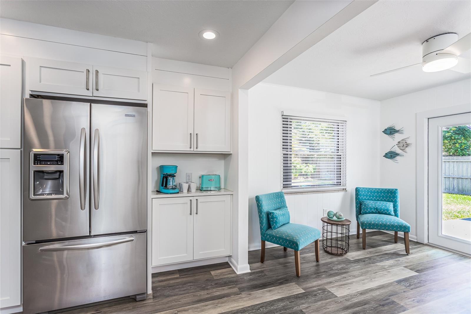 2572 JEFFERSON CIR, SARASOTA, FL, 34239
