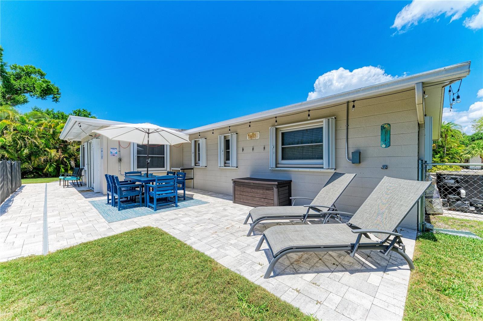 2572 JEFFERSON CIR, SARASOTA, FL, 34239