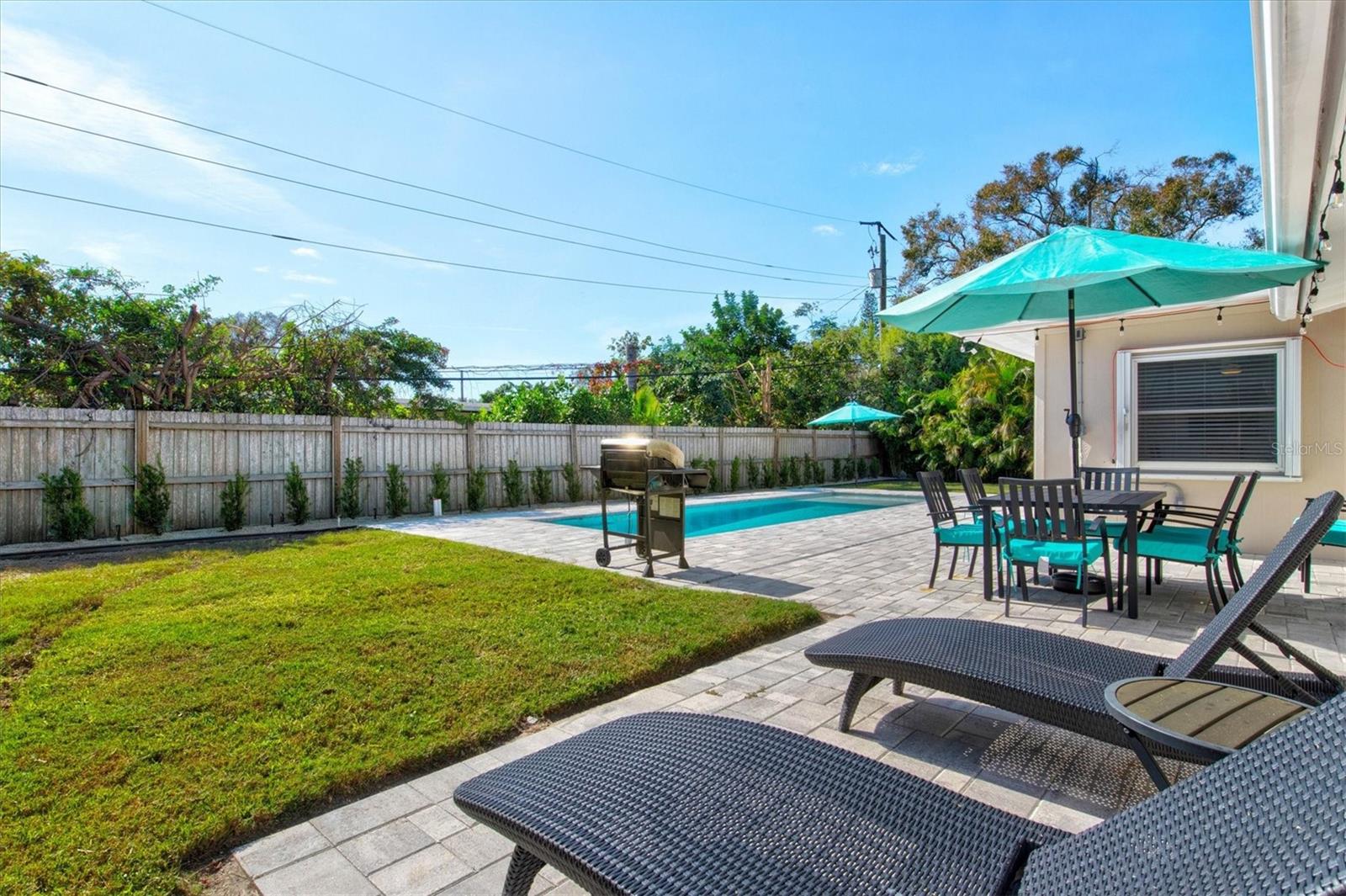 2572 JEFFERSON CIR, SARASOTA, FL, 34239