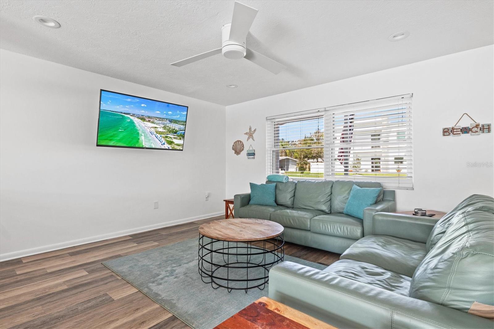 2572 JEFFERSON CIR, SARASOTA, FL, 34239