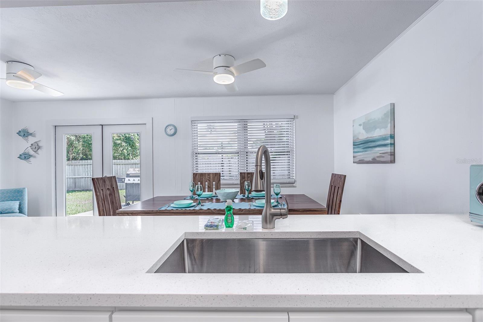 2572 JEFFERSON CIR, SARASOTA, FL, 34239