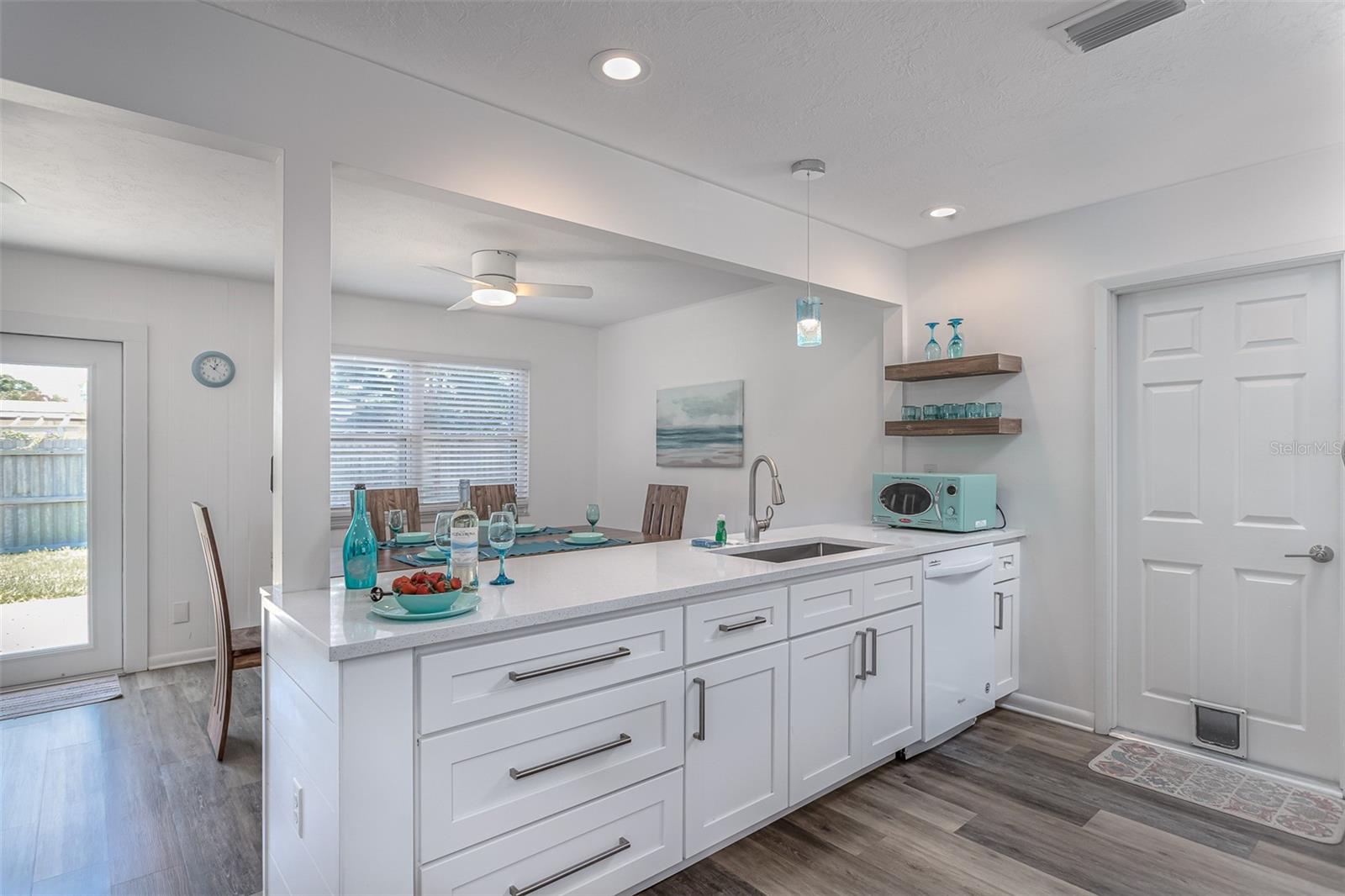 2572 JEFFERSON CIR, SARASOTA, FL, 34239