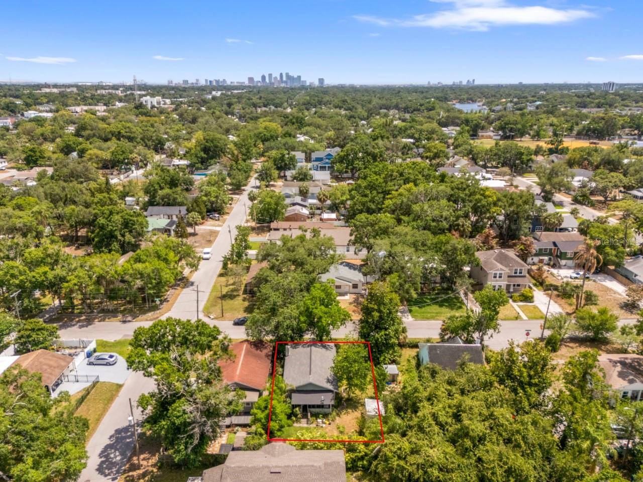 303 W IDLEWILD AVE, TAMPA, FL, 33604